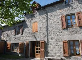 Gîte Gîtes de France 6/7 personnes au Fau de Peyre
