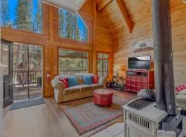 3BR Soda Springs Ski & Lake Getaway