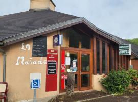 Hôtel restaurant la maïade，位于Chirac-Bellevue的酒店