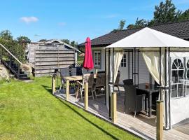 Holiday home KUNGSHAMN XI，位于王室港的酒店