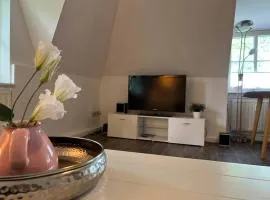 Föhrzeit Wohnung 3 Kuschelig unter Reet mit Garten