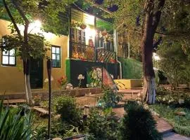 Căsuța fă rai din ce ai