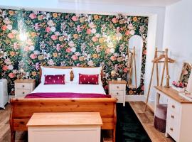 Burton Stone Inn，位于约克的带停车场的酒店