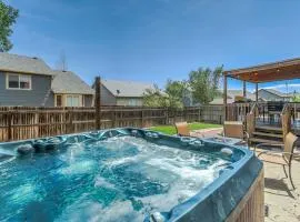 Hot Tub - Pet Friendly - 7 miles to Fort Carson