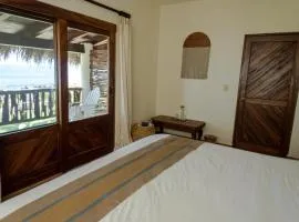 Casa Manzanillo - Ocean Room - Ocean View Room at Exceptional Beach Front Location