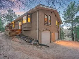 El Dorado- Cozy Retreat-Hot Tub-Upper Level