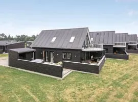 Stunning Home In Rømø With Kitchen