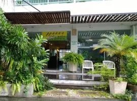 Hua Hin Avenue Hotel