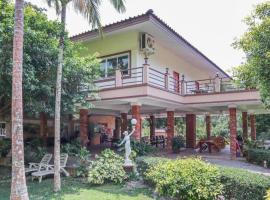 OYO 742 View Pruksa Resort，位于Ban Bang Non Nai的酒店