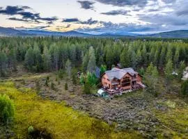 Stagecoach Cabin home