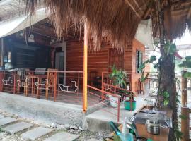 The Garden Tropical Cabins，位于Basdiot的酒店