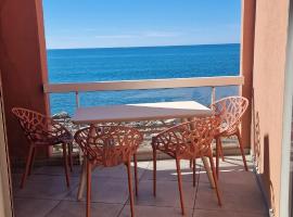 CAP CORNICHE - Agréable Studio bord mer，位于塞特港的酒店