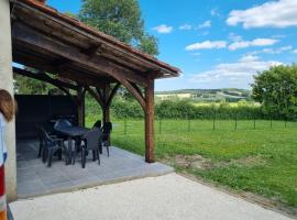 au Bonhomme de Chemin，位于Saint-Martin-de-Ribérac的酒店