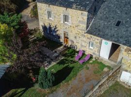 Gites de france 11 personnes au teil，位于Albaret-le-Comtal的酒店