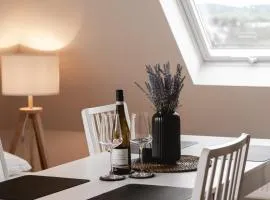 ZoHe Alpha Apartment mit Moselblick