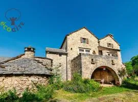 Gîte Gîte le Peyrou 2/3 personnes à La Viale