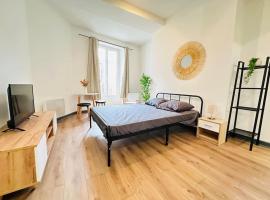 Studio Cosy centre historique，位于拉昂的酒店