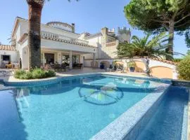 Holiday Home Llobregat 41b by Interhome