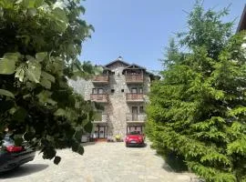 natyra balcony