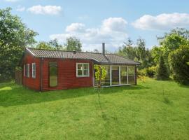 2 Bedroom Amazing Home In Kalundborg，位于凯隆堡的酒店