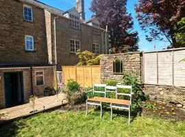 17th Century Borough Cottage 3 Bedroom Chipping Norton