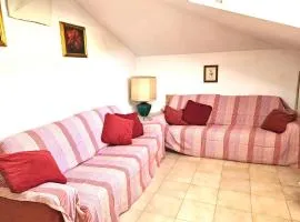 Mansarda luminosissima vicino al mare