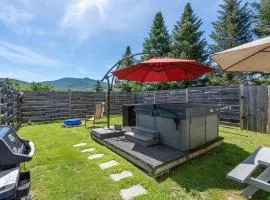 Heart of the White Mountains Cottage w Hot Tub #3