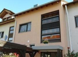 Moderne Ferienwohnung in Bötzingen，位于Bötzingen的酒店