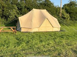 Cooll Camping Canterbury，位于坎特伯雷的豪华帐篷