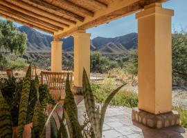 Hospedaje Finca la Encantada，位于Seclantás的度假屋