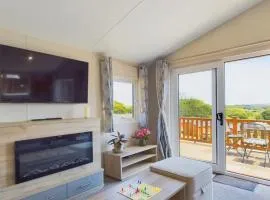 Long View in Roebeck Country Park, sleeps 4, beach 3.5 miles.