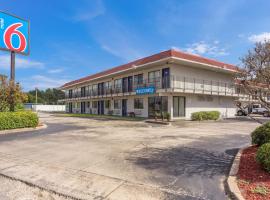 Motel 6-Meridian, MS，位于梅里迪恩的酒店