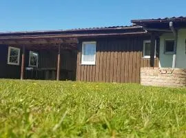 Wunderschönes Ferienhaus in Groß Schoritz mit Garten, Grill und Terrasse