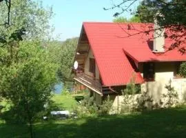 Ferienhaus in Podjazy mit Garten, Grill und Terrasse