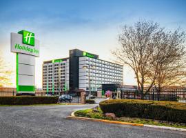 Holiday Inn Newark International Airport，位于纽瓦克的酒店