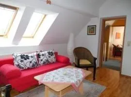 Appartement in Buchenhain mit Großem Garten