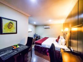 SotelSuites，位于Amuwo的酒店