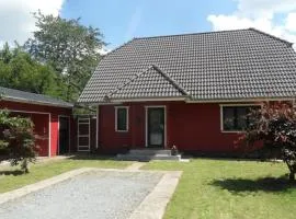 Schönes Ferienhaus in Bentwisch mit Garten