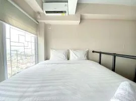 Luxury and Minimalist Studio at Patraland Urbano Apartment By Travelio