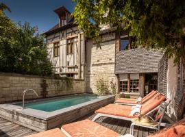 Le Champ des Oiseaux Hôtel & Spa，位于特鲁瓦的酒店