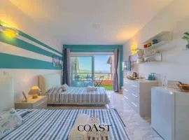 Monolocale con vista mare e doccia idromassaggio