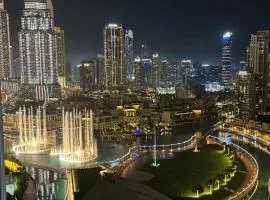Stunning fountain view in Downtown, next to Burj Khalifa Only 5minutes walk from Dubai Mall
