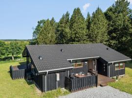Nice Home In Fjerritslev With Sauna，位于菲耶里茨莱乌的酒店