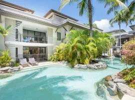 'Resort Swim-out' Sunshine, Sand, and Poolside Serenity