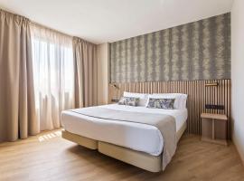 Acta Pirámides，位于马德里的酒店