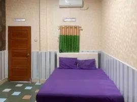 Hana Losmen RedPartner