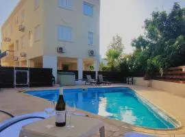 Pantelia Apartment Paralimni