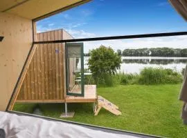 Sleep Space 1 - Green Tiny Spot Eider