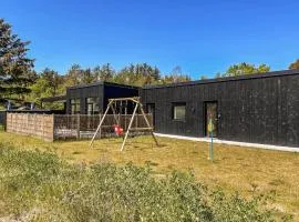 Nice Home In Blokhus With Sauna