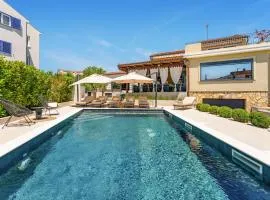 Beautiful Home In Biograd Na Moru